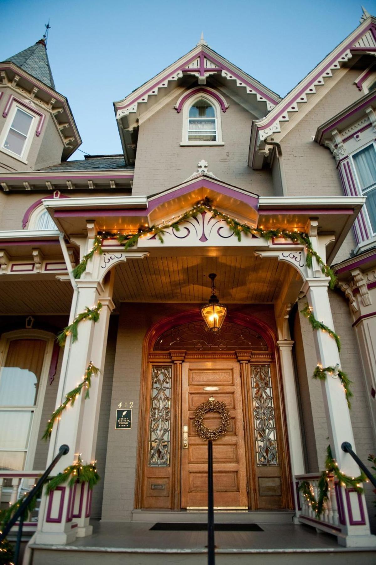 The Joshua Wilton House Otel Harrisonburg Dış mekan fotoğraf