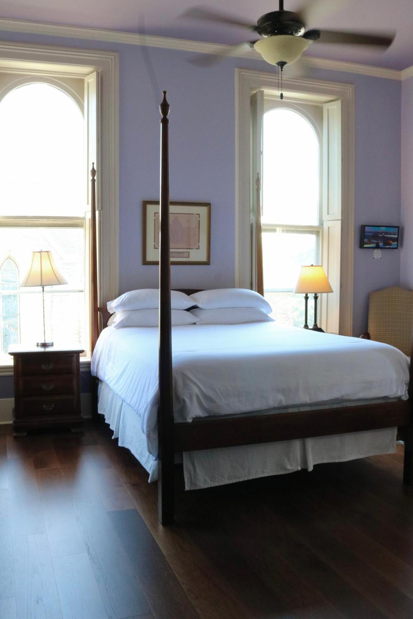 The Joshua Wilton House Otel Harrisonburg Dış mekan fotoğraf